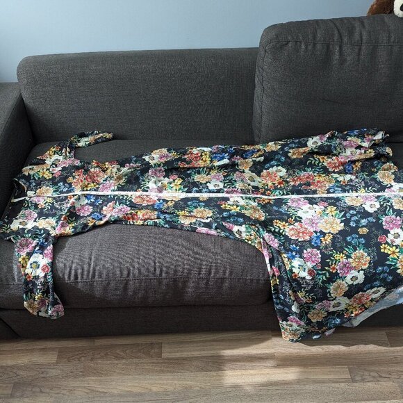 Yumi Kim Woodstock Floral Romantic Maxi Dress - Modest - Picture 9 of 10